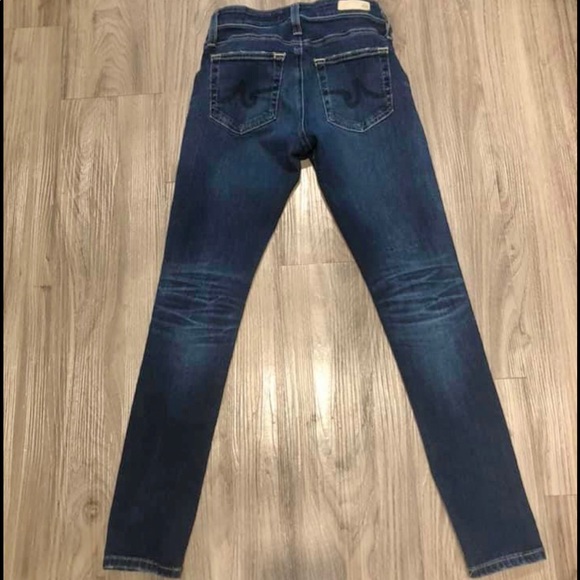 AG High Rise Farrah Skinny Ankle - Picture 2 of 4